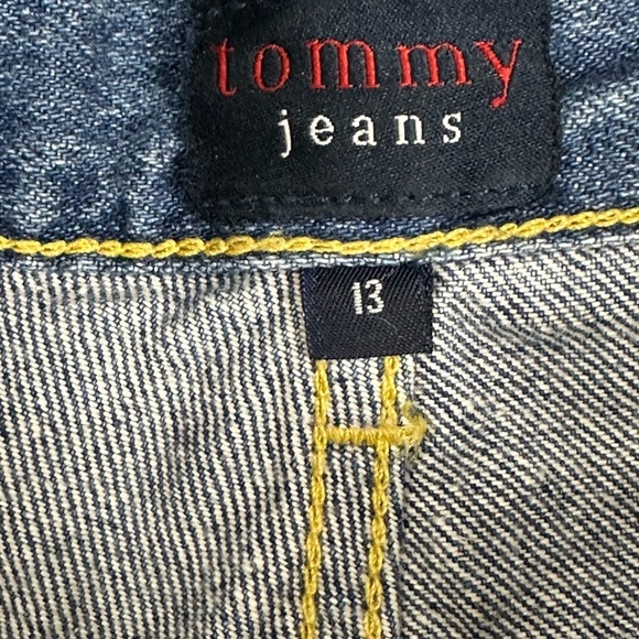 Junior’s Tommy Hilfiger 13 Large Denim Shorts Jeans Navy Blue Classic Logo EUC - Picture 8 of 10